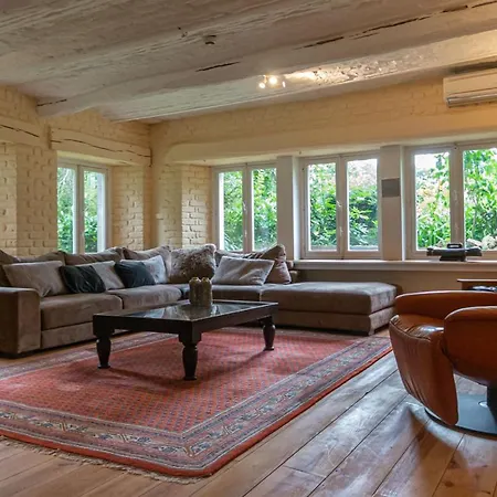 別荘 Chemin De Traverse *